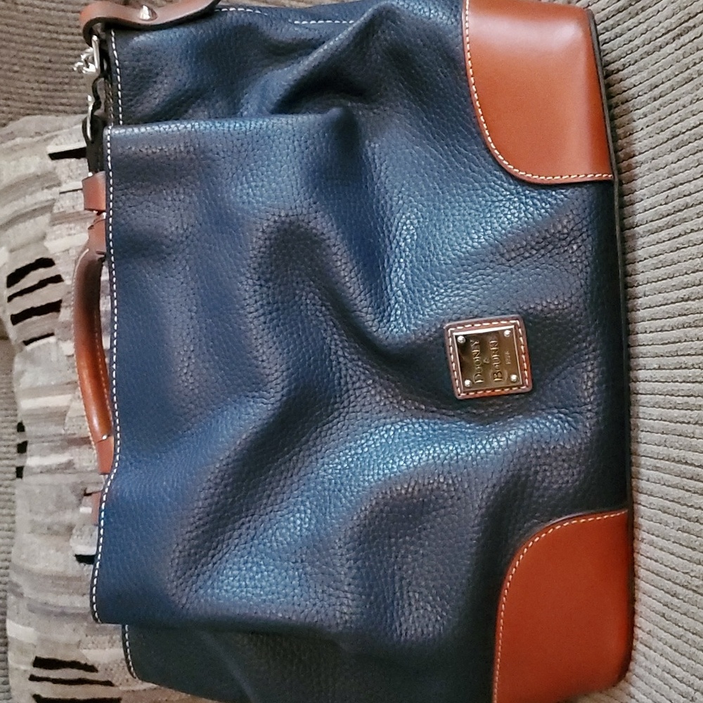 Vintage Leather Dooney and Bourke Navy and Tan Purse